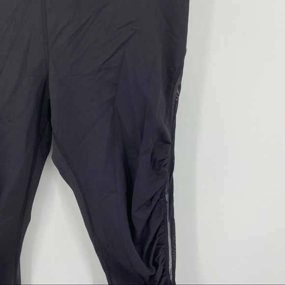 Lululemon Black Crop Luxtreme Leggings 8 - Picture 2 of 10